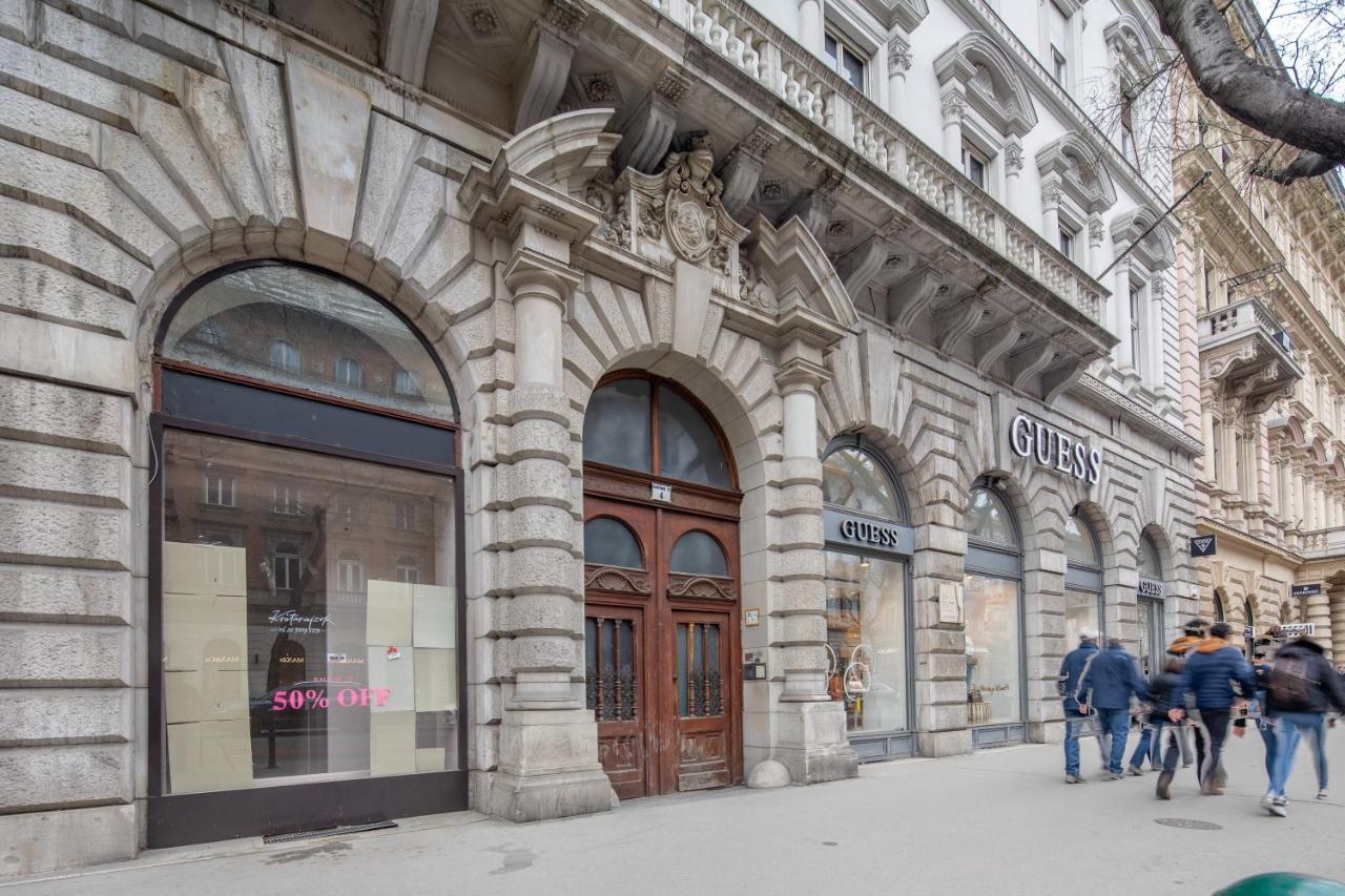 Luxurious Apartment 2Min Walk To Basilica Budapest Exterior photo
